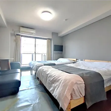 Close To Jr Nanba Station/Airport Bus Terminal/1 Room/Floor/Elevator Osaka Exterior photo