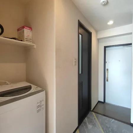 Close To Jr Nanba Station/Airport Bus Terminal/1 Room/Floor/Elevator Osaka Exterior photo